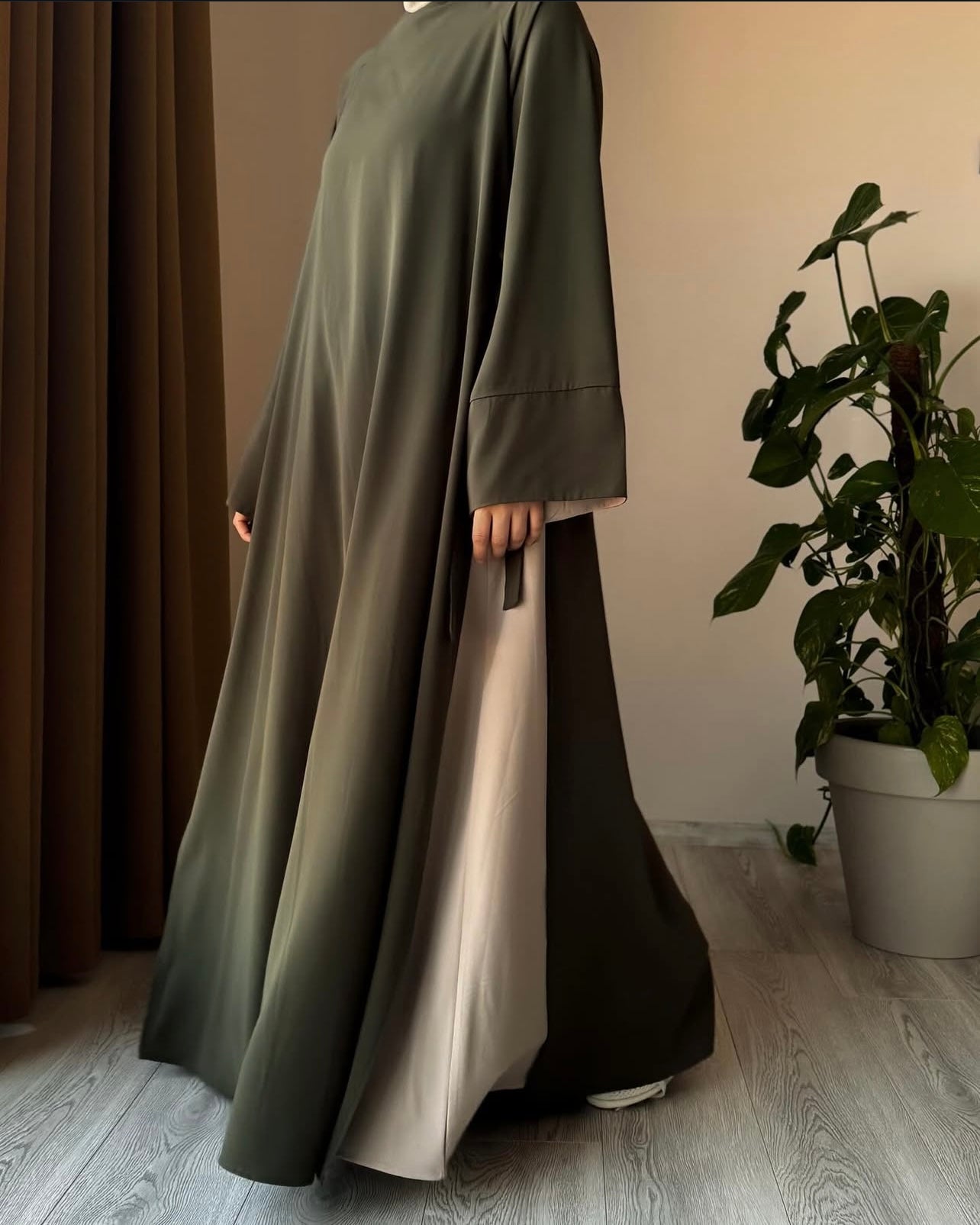 Ensemble “Sahara Olive” – 2 Pièces Élégantes