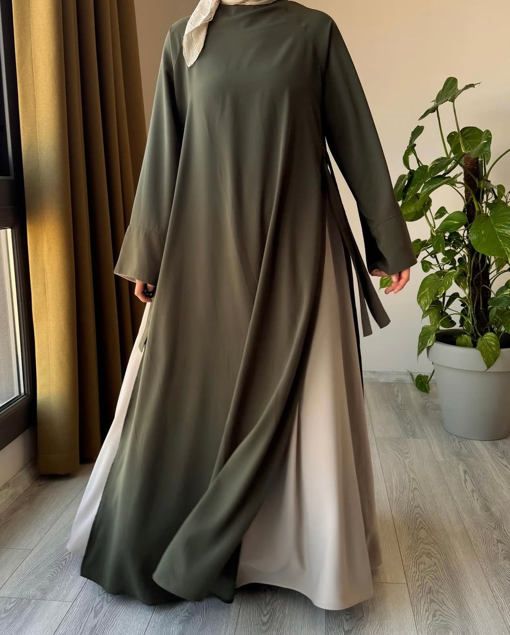 Ensemble “Sahara Olive” – 2 Pièces Élégantes